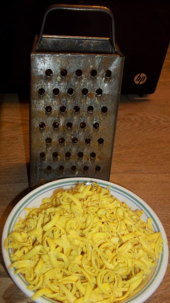005