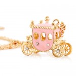 carriage necklace