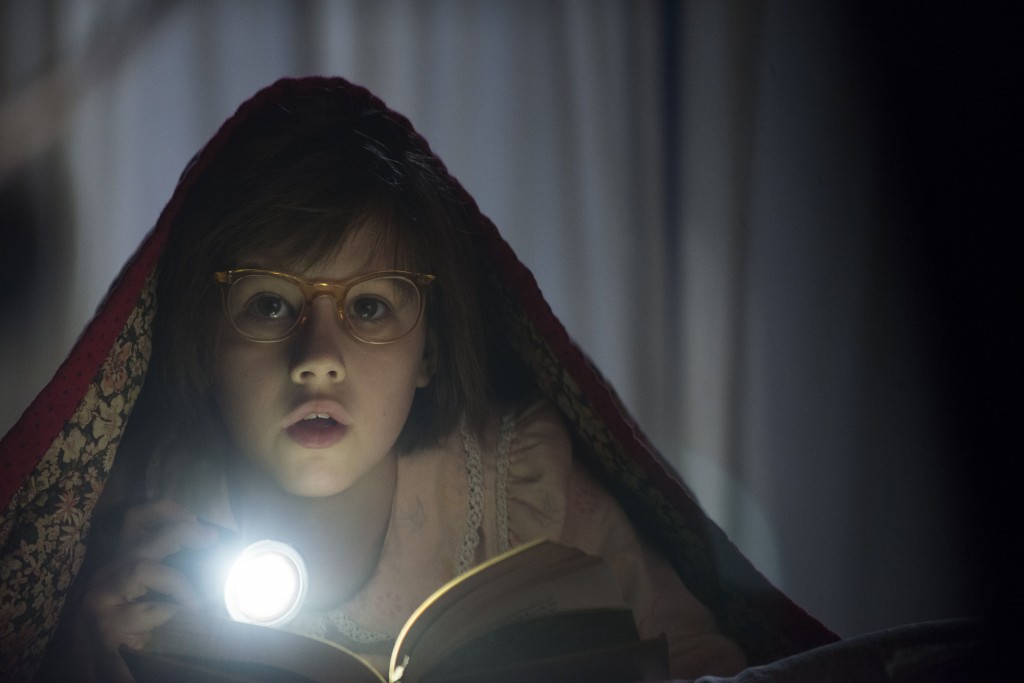 Steven Spielberg Unveils the First Teaser for Disney's The BFG #TheBFG
