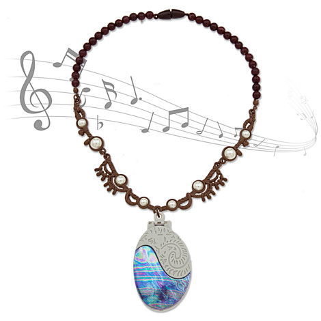 singing-necklace