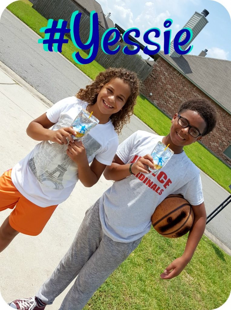 Have The Perfect Day For A Perfect #Yessie With Your Kids Today #WalmartCapriSun