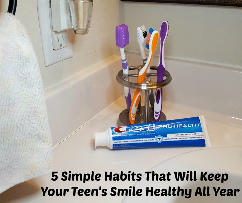 5 Simple Habits That Will Keep Your Teen's Smile Healthy All Year