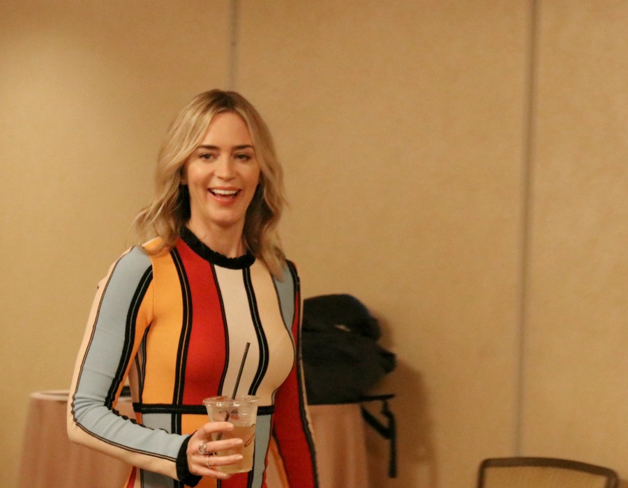 Find Out How Emily Blunt Prepared To Take On The Role Of Mary Poppins Find Out How Emily Blunt Prepared To Take On The Role Of Mary Poppins