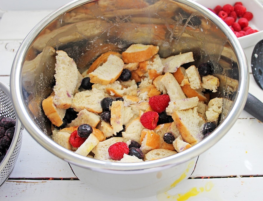 Instant Pot Summer Berry Bread Pudding