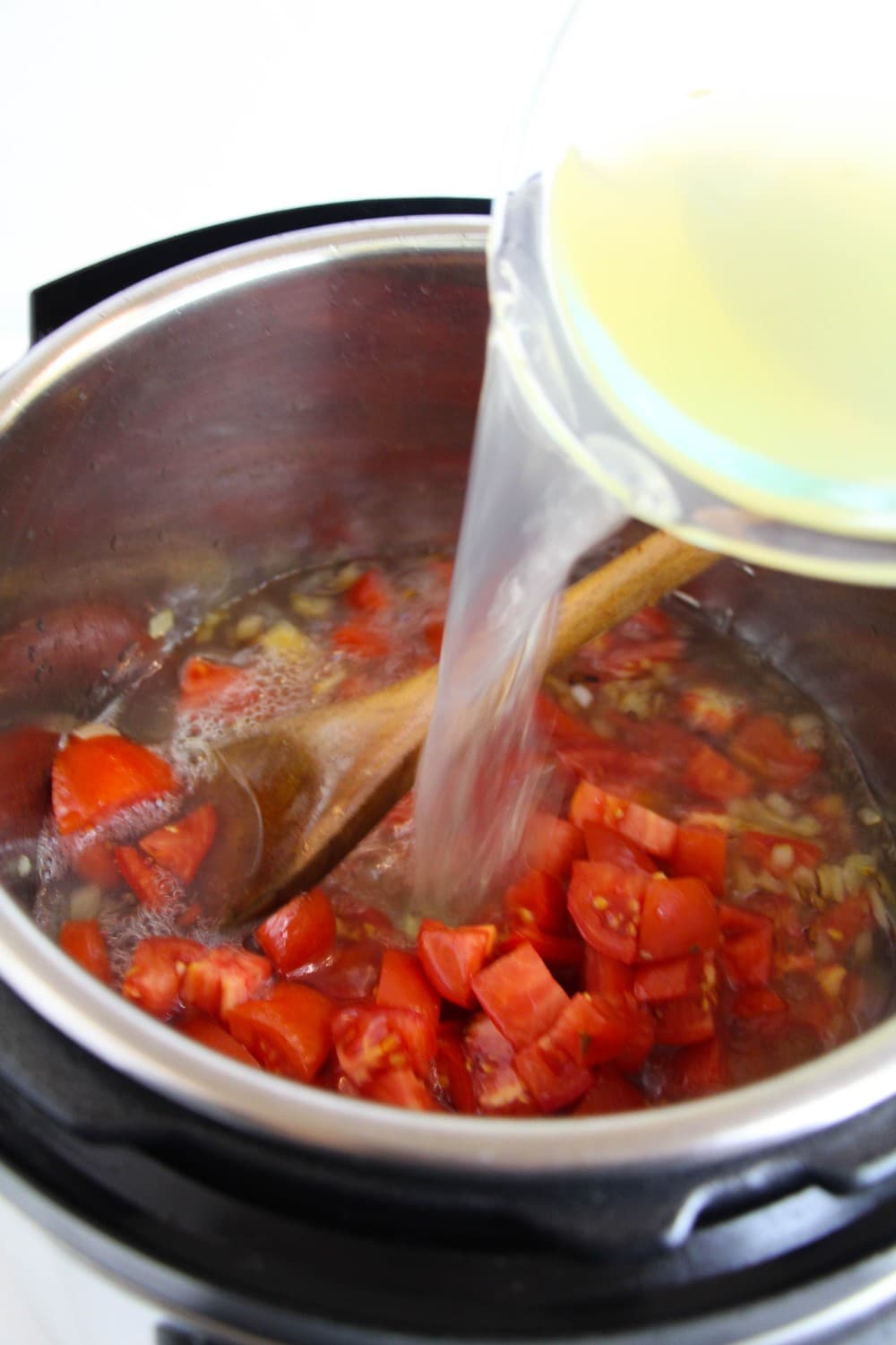 Easy And Delicious Instant Pot Tomato Soup
