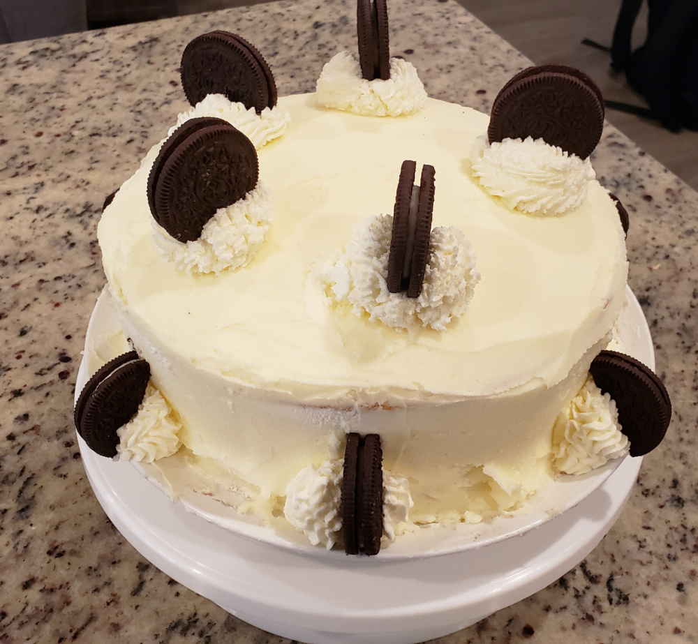 Cheesecake stuffed Oreo Cake
